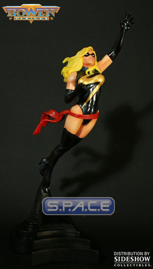 Ms. Marvel Statue - Modern Version (Marvel)