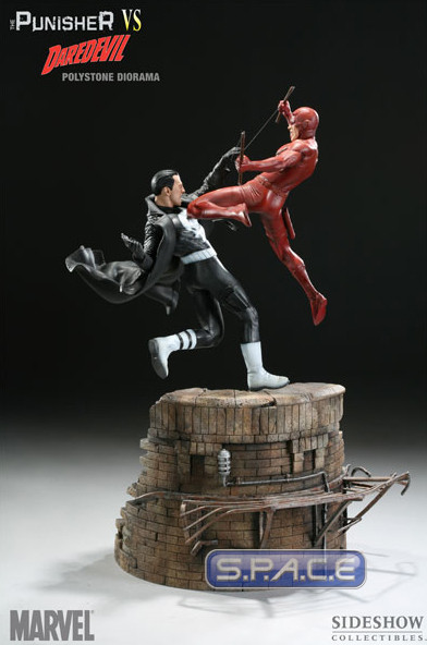 The Punisher vs. Daredevil Diorama (Marvel)