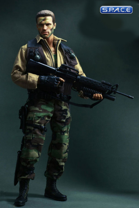 1/6 Scale Major Alan Dutch Schaefer Movie Masterpiece MMS72 (Predator)