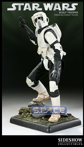 Scout Trooper Premium Format Figure (Star Wars)