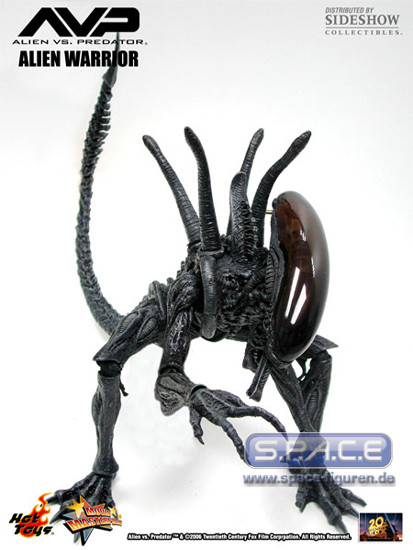 16 Alien Warrior Model Kit (Alien vs. Predator)