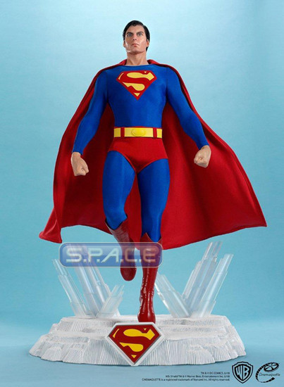1/3 Scale Christopher Reeve as Superman Cinemaquette