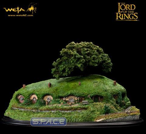 Bag End Environment Collectors Edition (The Lord of the Rings)