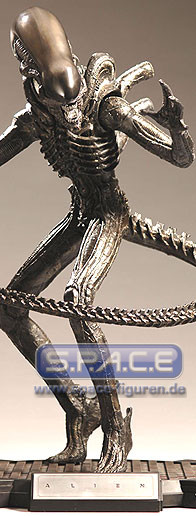 1/3 Scale Gigers Alien Cinemaquette (Alien)