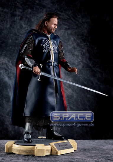1/3 Scale Aragorn Cinemaquette (Lord of the Rings)