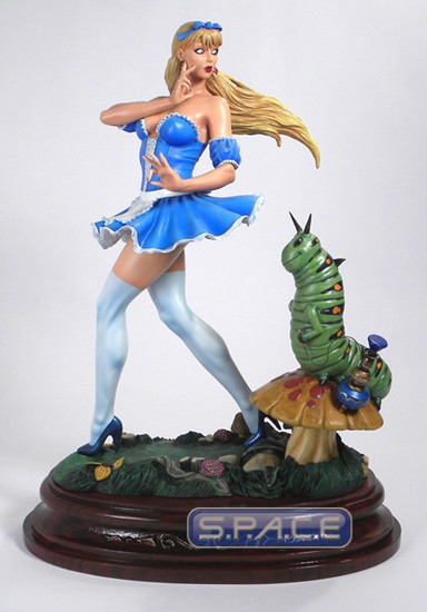 Alice Wonderland Statue