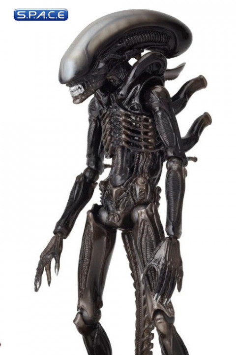 Alien from Alien (Sci-Fi Revoltech No. 001)