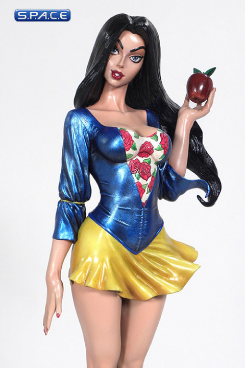 Snow White Statue (Grimm Fairy Tales)