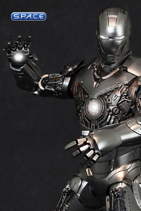 1/6 Scale Iron Man Mark II - Armor Unleashed Movie Masterpiece MMS150 (Iron Man 2)