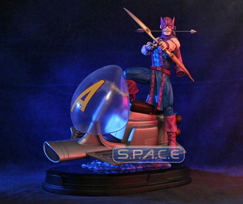 Hawkeye on Sky-Cycle Statue (Marvel)