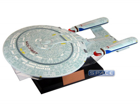 1/2000 USS Yamato NCC-71807 Replica (Star Trek TNG)