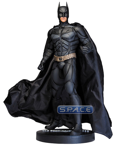 1/6 Scale Batman Icon Statue (Batman - The Dark Knight Rises)