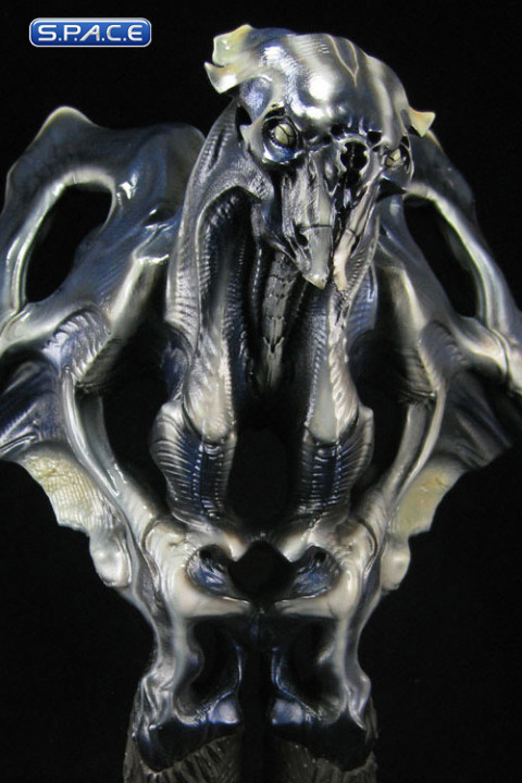 Alien Bust (Super 8)