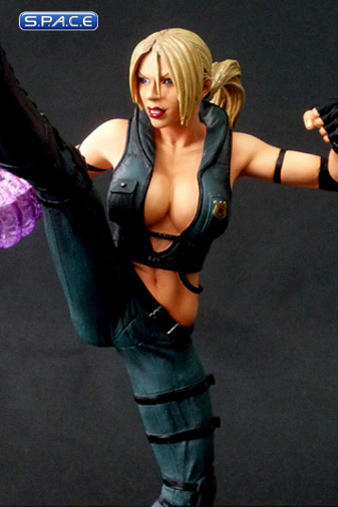 Sonya Blade Statue (Mortal Kombat)