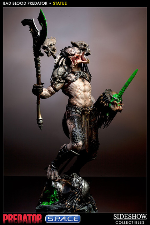 Bad Blood Predator フィギュア NECA: Bad Blood Predator