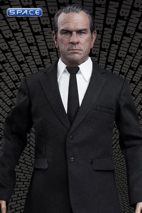 1/6 Scale Agent K Real Masterpiece (Men in Black 3)