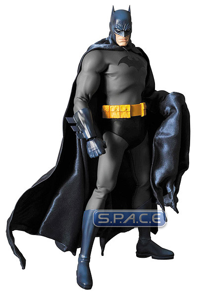 1/6 Scale DC Comics RAH Batman (Batman Hush)