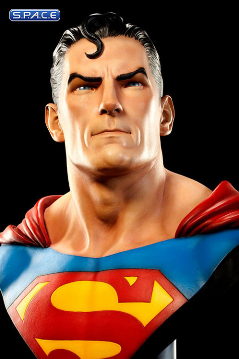Superman Life-Size Bust (DC Comics)