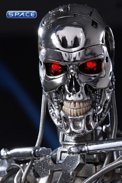 1/4 Scale T-800 Endoskeleton QS002 (The Terminator)