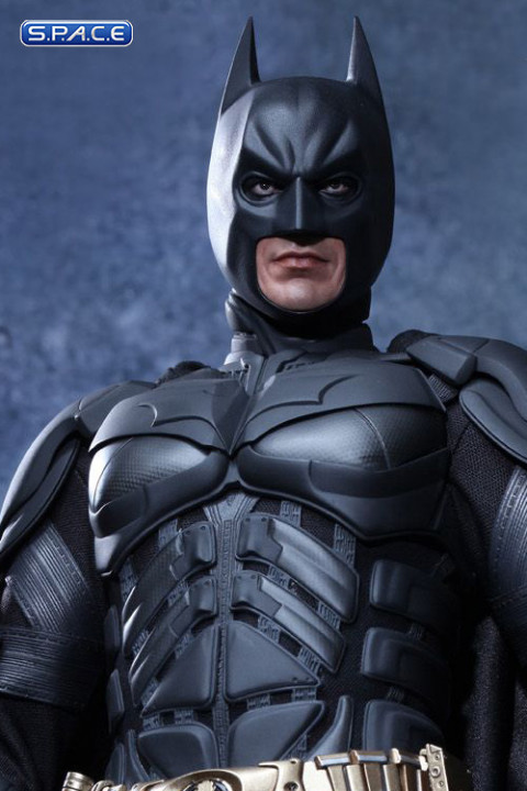 1/4 Scale Batman Collectible Figure QS001 (Batman The Dark Knight Rises)