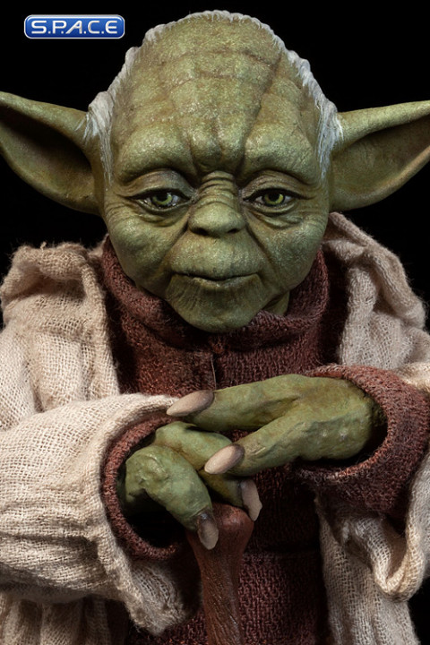 1/6 Scale Yoda: Jedi Master (Star Wars)