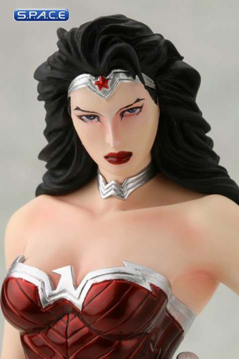 1/10 Scale Wonder Woman The New 52 ARTFXPlus Model Kit (DC Comics)