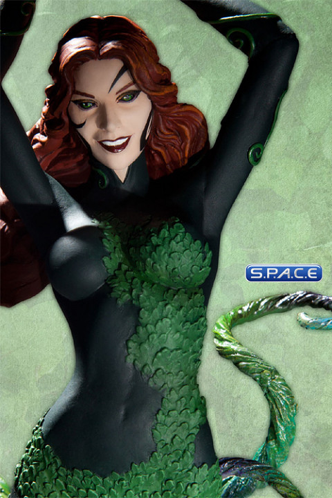 Poison Ivy from the New 52 (Cover Girls of the DC Universe)