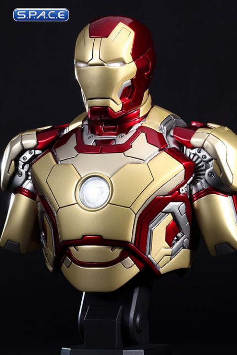 1/4 Scale Iron Man Mark XLII Bust HTB11 (Iron Man 3)