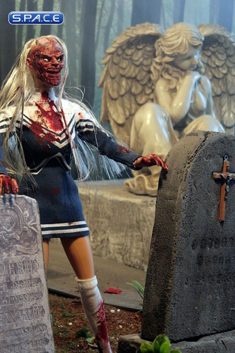 1/6 Betty the Cheerleader Zombie - bloody version