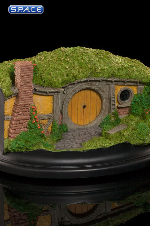 1 Bagshot Row Hobbit Hole (The Hobbit: An Unexpected Journey)