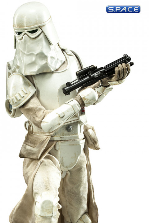 Snowtrooper Premium Format Figure (Star Wars)