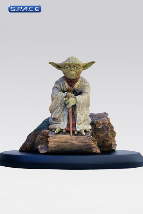 1/10 Scale Yoda (Star Wars - Elite Collection)