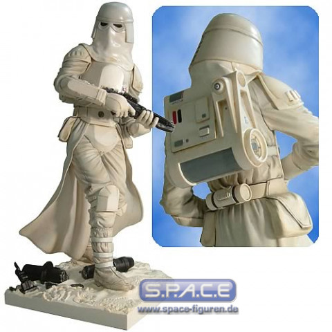 1/7 Scale Snowtrooper Snap Fit Model Kit (Star Wars - TESB)