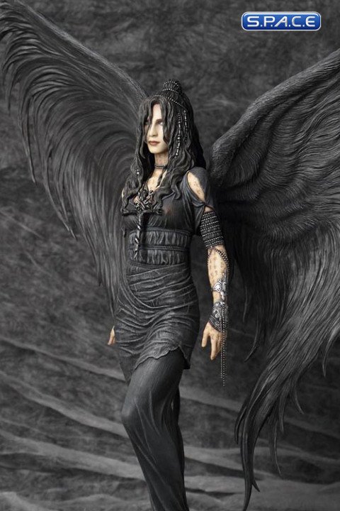 Malefic Time: Lilith by Luis Royo Statue (Fantasy Figure Gallery)