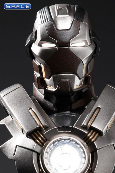 1/6 Scale Tank Mark XXIV Bust (Iron Man 3)