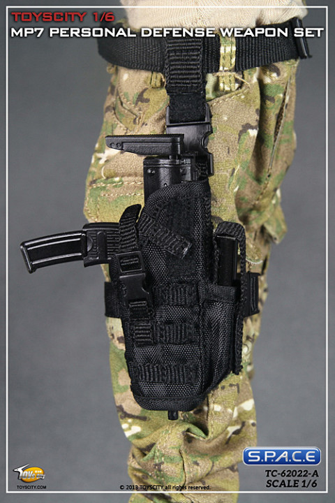 1/6 Scale MP7 Personal Defense Weapon Set A (TC-62022-A)