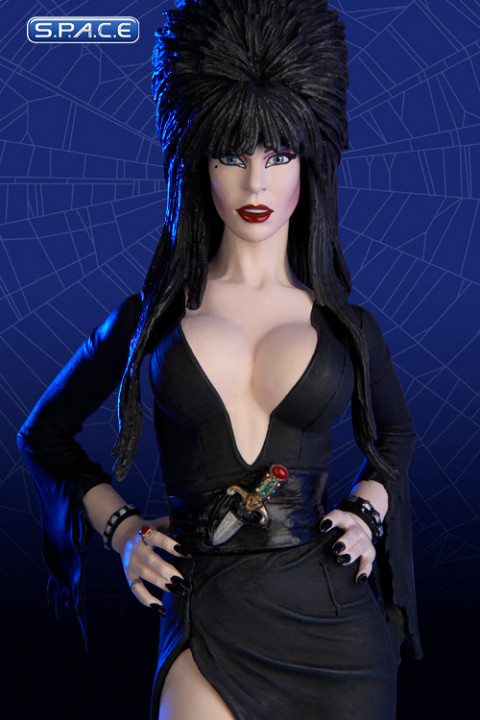 Elvira (Elvira Mistress of the Dark)