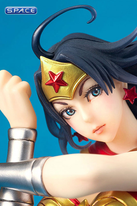 1/7 Scale Armored Wonder Woman DC Bishoujo PVC Statue (DC Comics)