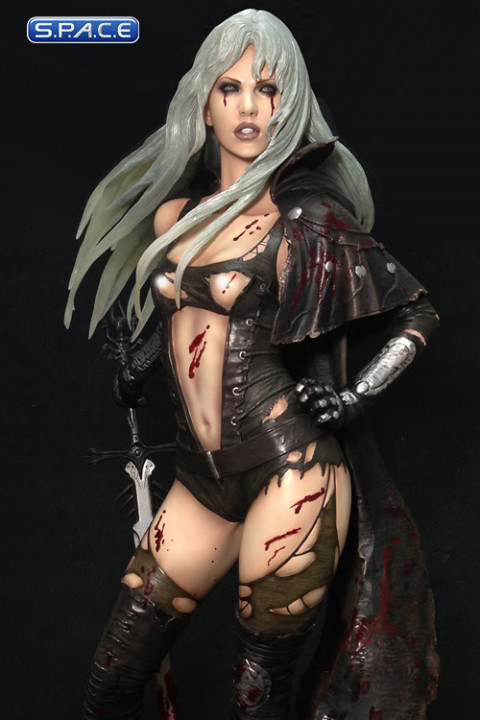 1/4 Scale Luz Malefic Battle Damage Version Statue Web Exclusive by Luis Royo (Fantasy Figure Gallery)