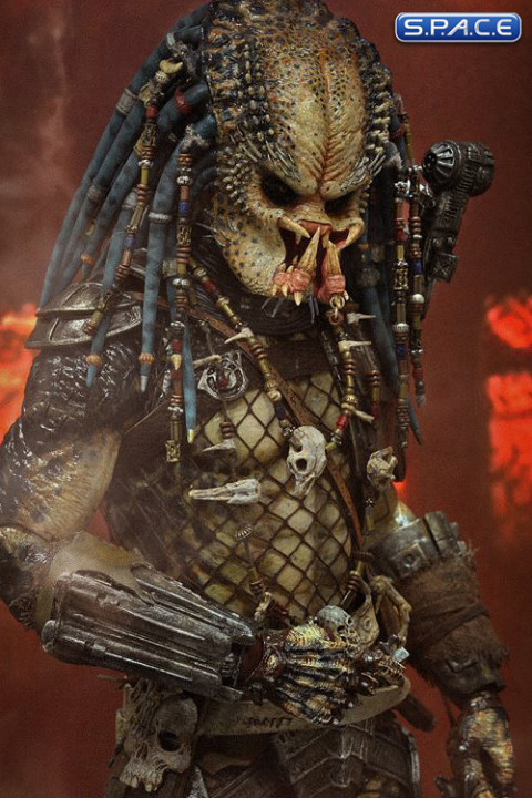 1/6 Scale Elder Predator Movie Masterpiece MMS233 (Predator 2)