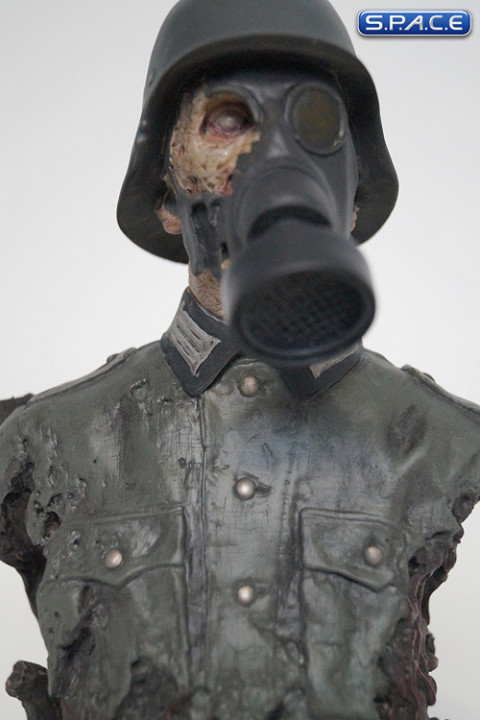 1/4 Scale Hans Jnger aka Oberschtze Senfgas Bust (The Dead Reich)