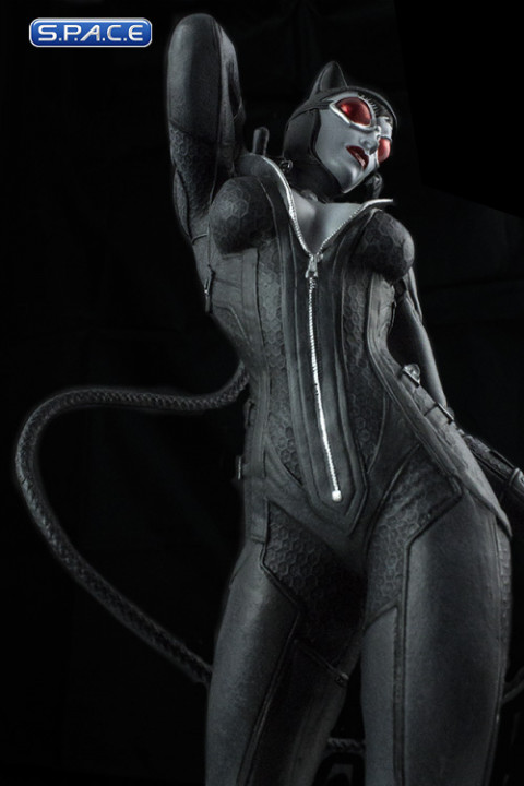 Catwoman Statue (Batman Arkham City)