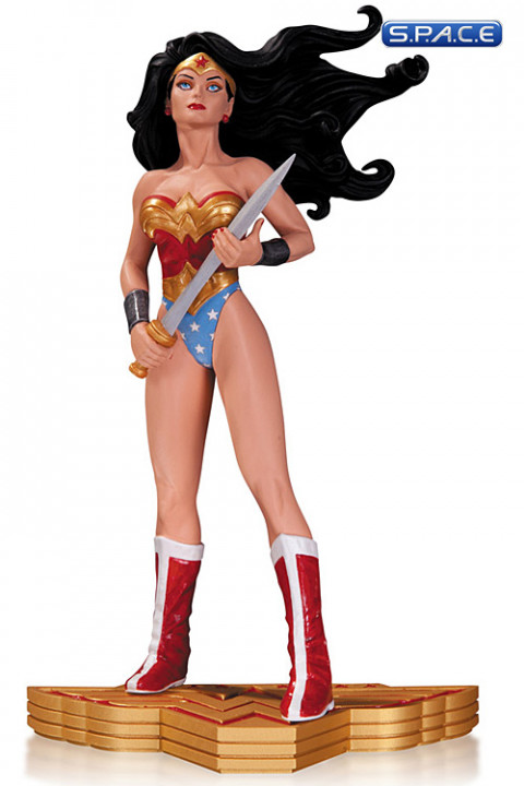 Wonder Woman: The Art of War by Adam Hughes Statue (DC Comics)