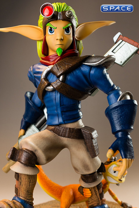 Jak and Daxter 2 Statue