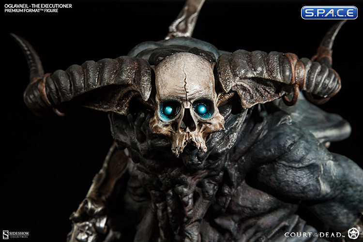 Oglavaeil - The Executioner Premium Format Figure (Court of the Dead)