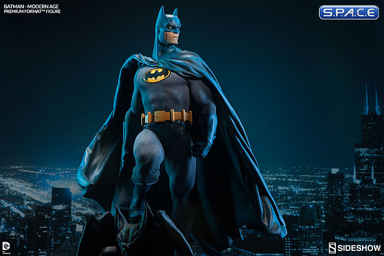 Batman Modern Age Premium Format Figure (DC Comics)