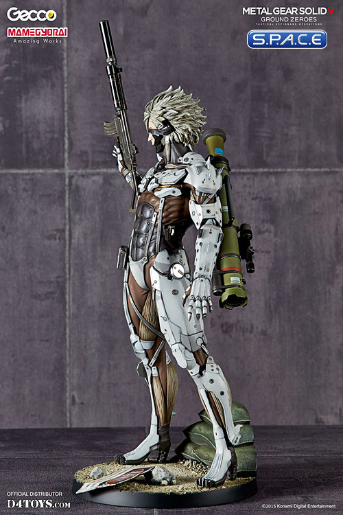 1/6 Scale Raiden Statue White Armor Version SDCC 2015 (Metal Gear V)