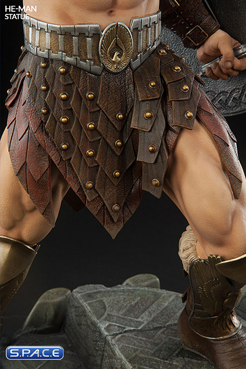 HeMan Statue (Masters of the Universe)
