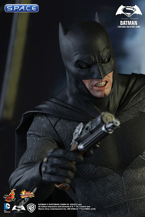1/6 Scale Batman Movie Masterpiece MMS342 (Batman v Superman: Dawn of Justice)