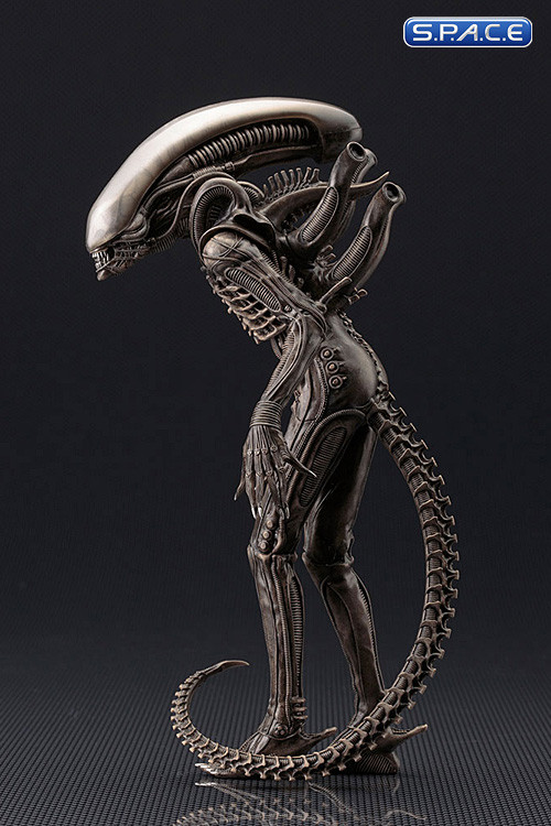 1/10 Scale Xenomorph Big Chap Alien ARTFX+ Statue (Alien)